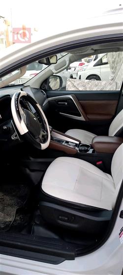 میتسوبیشی پاجیرۆ سپۆرت